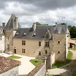 Nocleg ze śniadaniem Chateau De Bois Les Nouillers