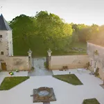 Chateau De Bois Nocleg ze śniadaniem 3*