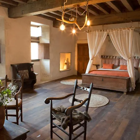 Château De Bois Couette-café Les Nouillers