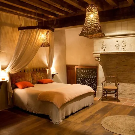 Chateau De Bois Les Nouillers