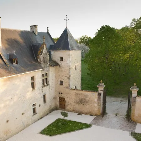 Château De Bois Couette-café 3*