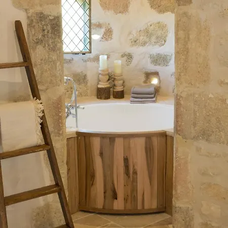 Nocleg ze śniadaniem Chateau De Bois Les Nouillers