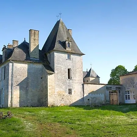 Chateau De Bois 3*