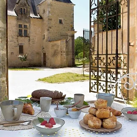 Chateau De Bois Les Nouillers