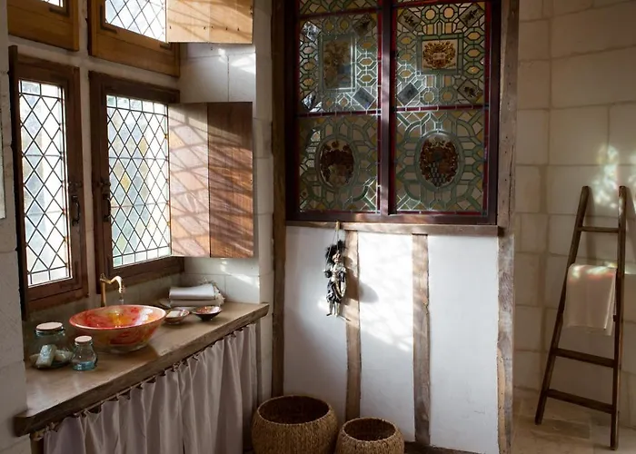 Chateau De Bois Les Nouillers