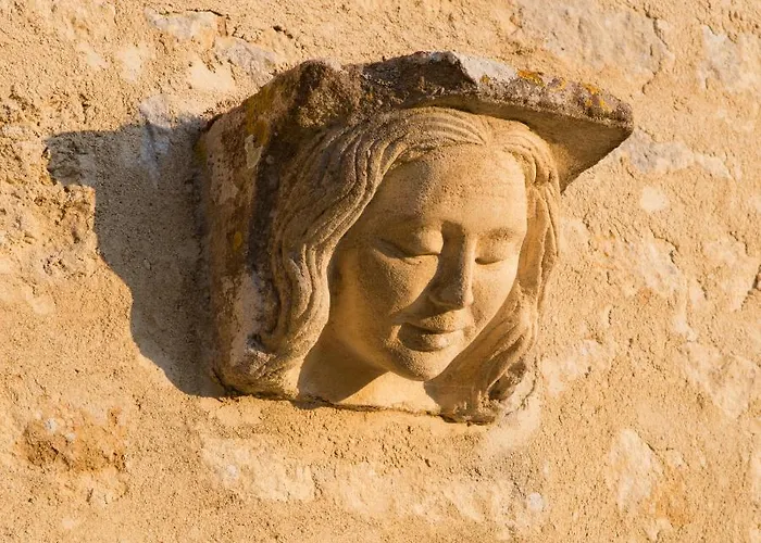 Chateau De Bois Bed and breakfast