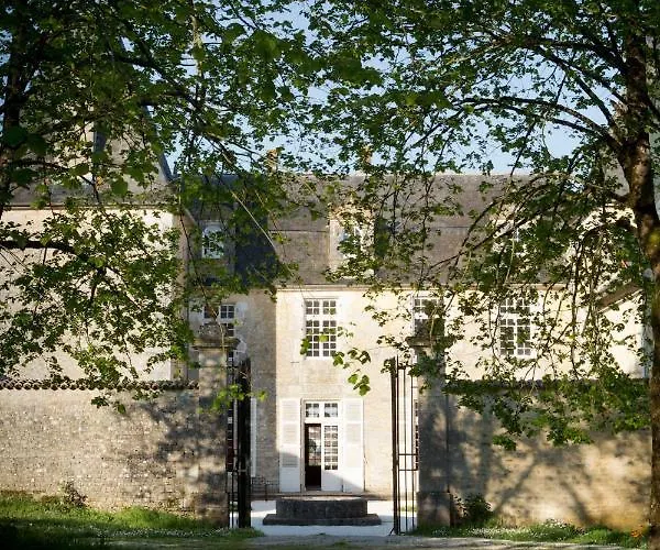 Chateau De Bois